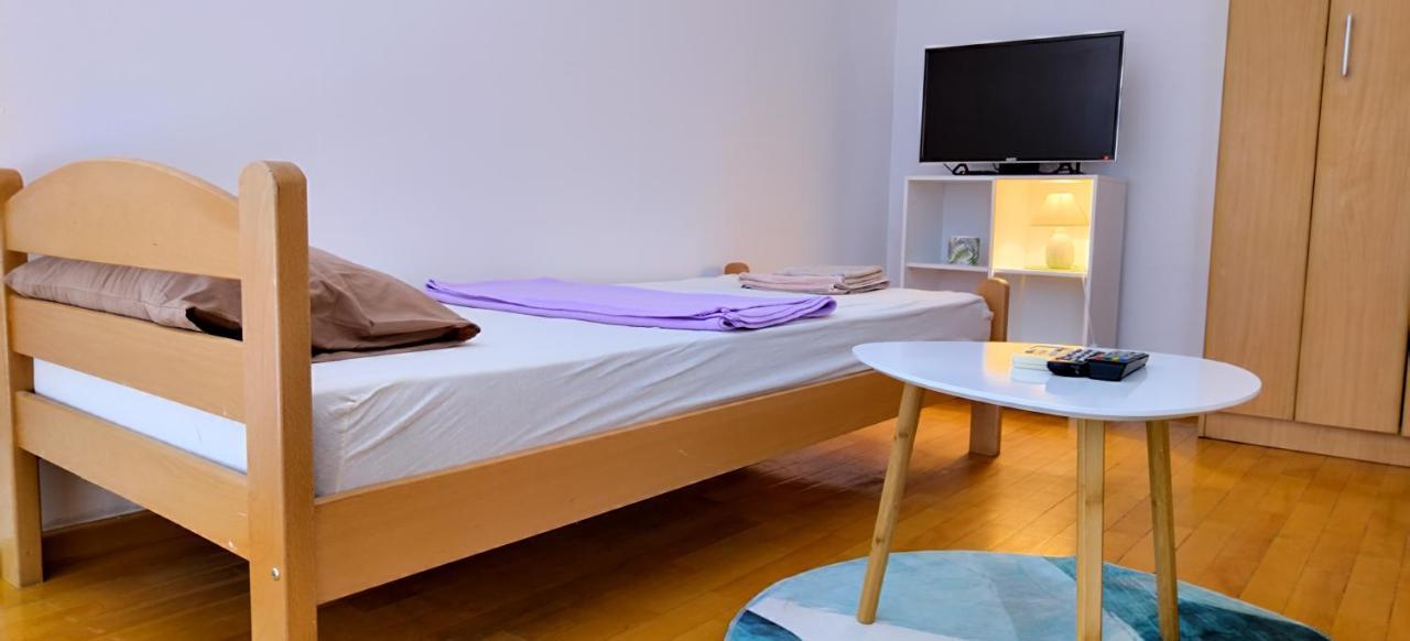 Jani Apartment 2 City Center Szkopje Kültér fotó