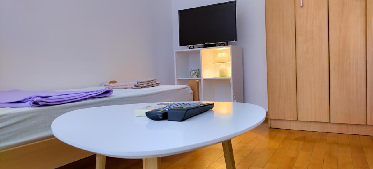 Jani Apartment 2 City Center Szkopje Kültér fotó